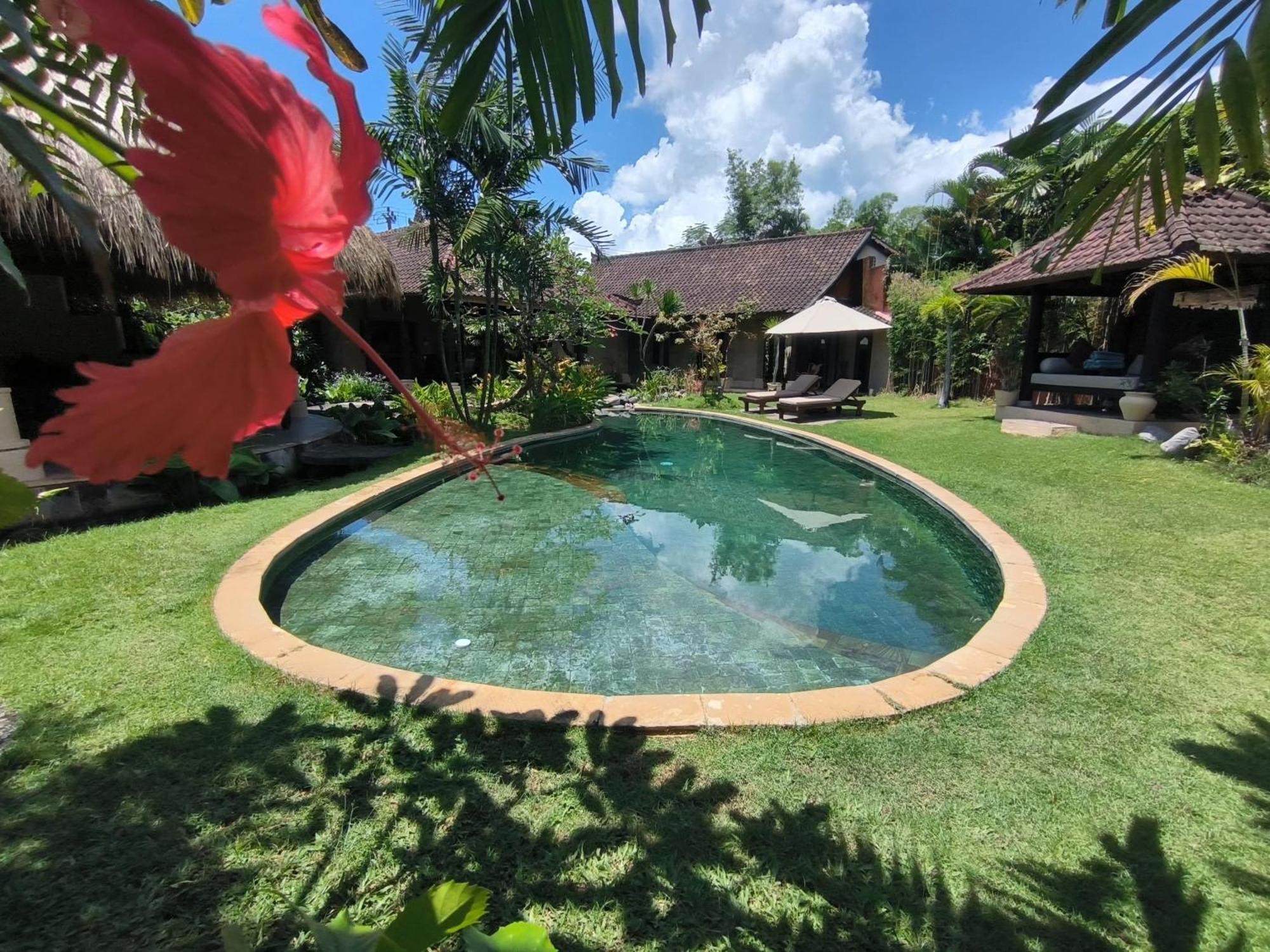 Villa Plawa Asri Seminyak  Luaran gambar