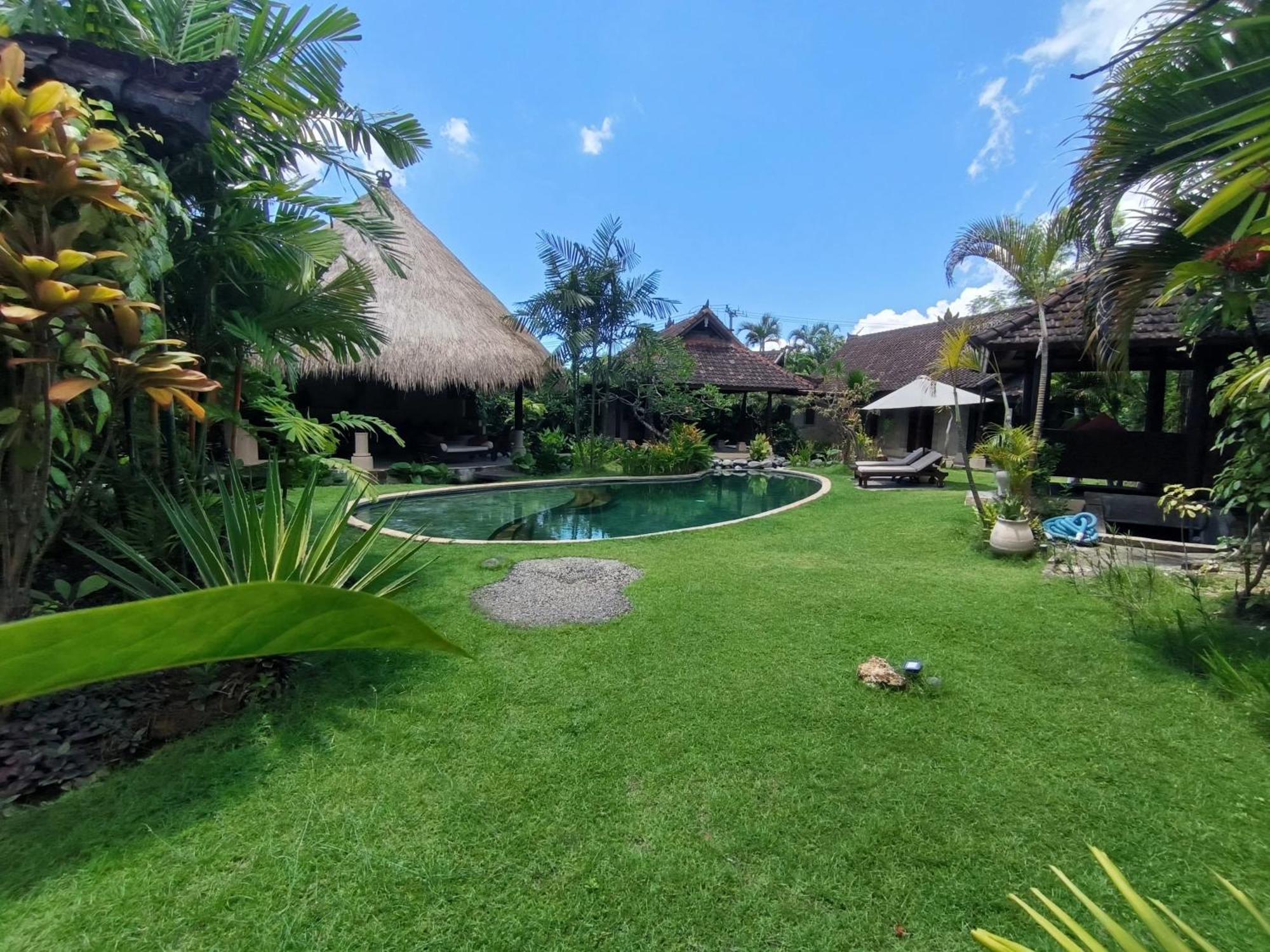 Villa Plawa Asri Seminyak  Luaran gambar