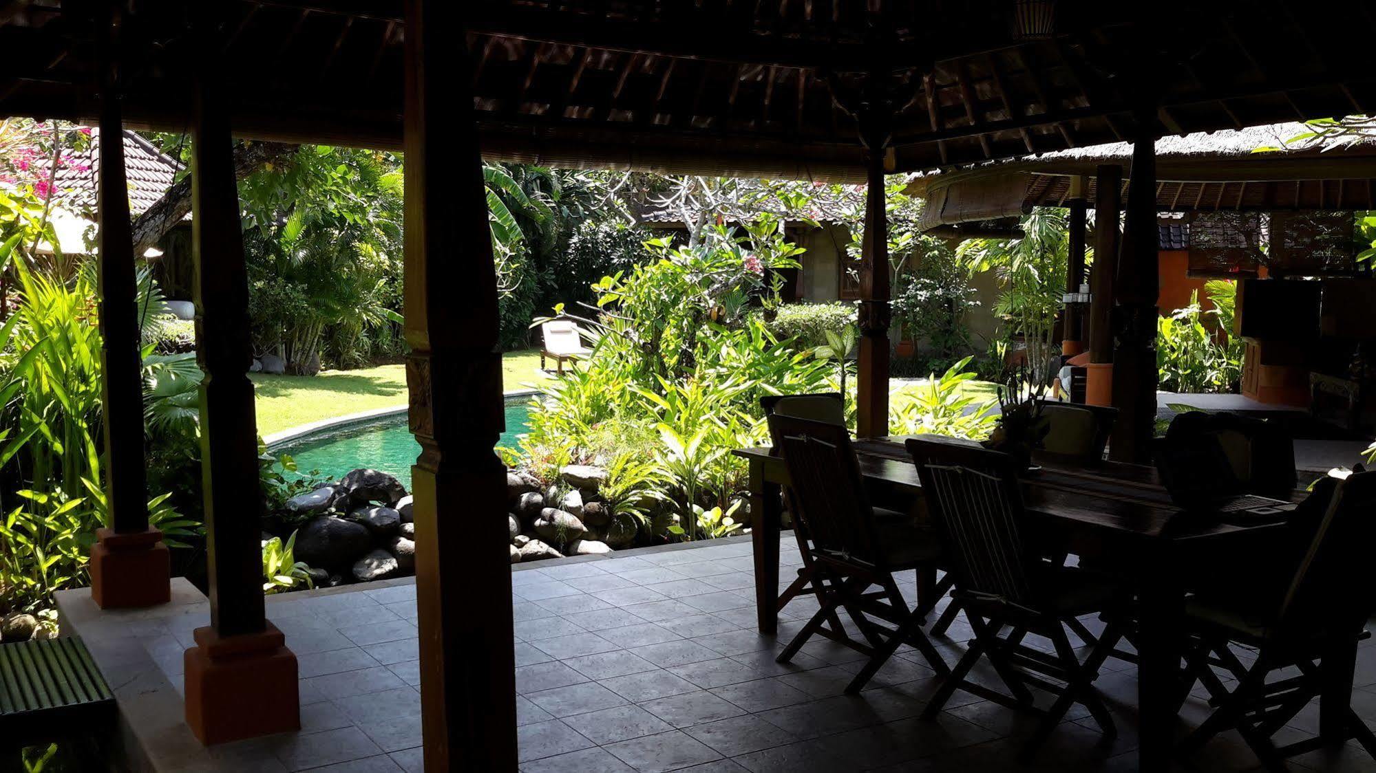 Villa Plawa Asri Seminyak  Luaran gambar
